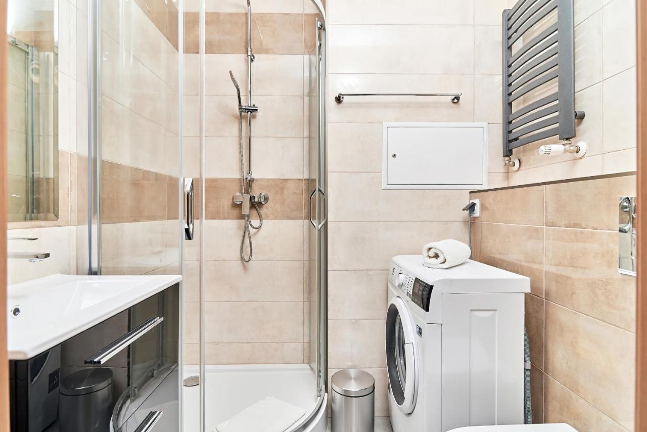 Exclusive Marina By Renters Apartament