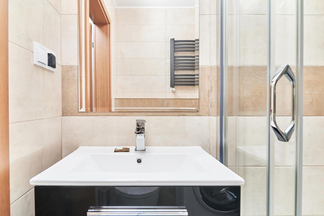 Exclusive Marina By Renters Wrocław